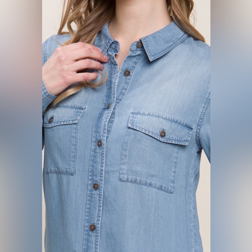 NWT Love Tree 100% Tencel Scooped Hem Button Front Chambray Denim Shirt - Picture 2 of 3